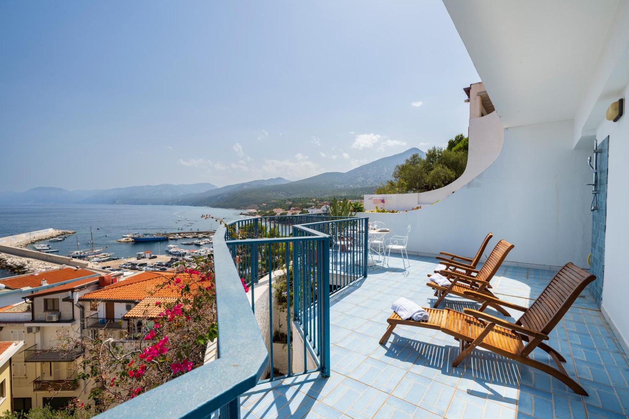 Seaview House * Cala Gonone