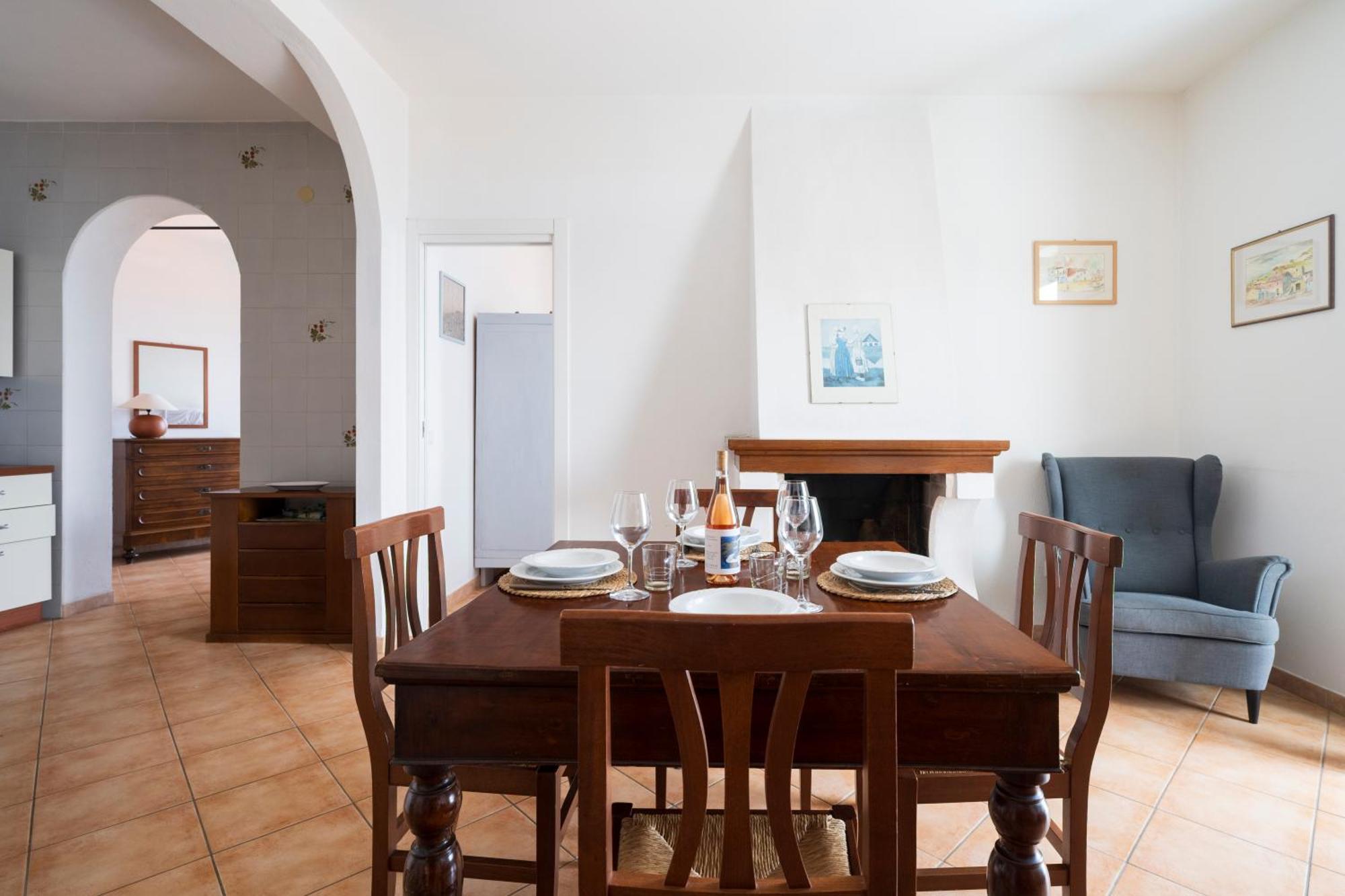 Seaview House *